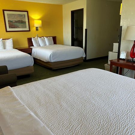Days Inn By Wyndham Great Bend Exterior foto